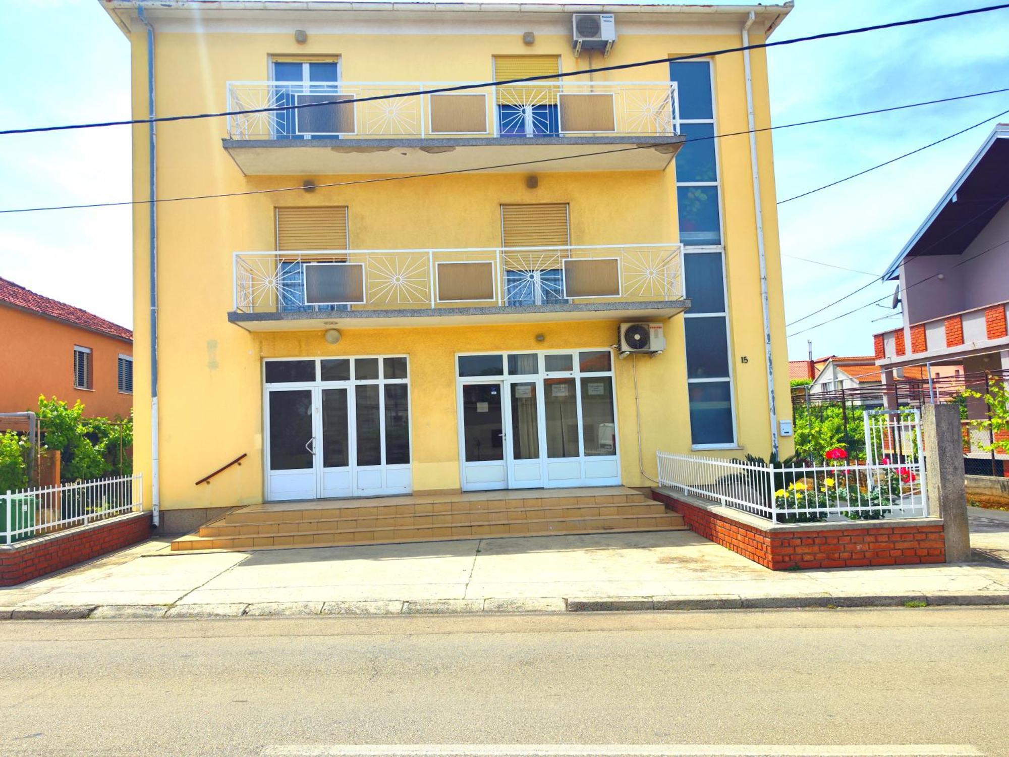 Gabi - Private Parking Appartement *