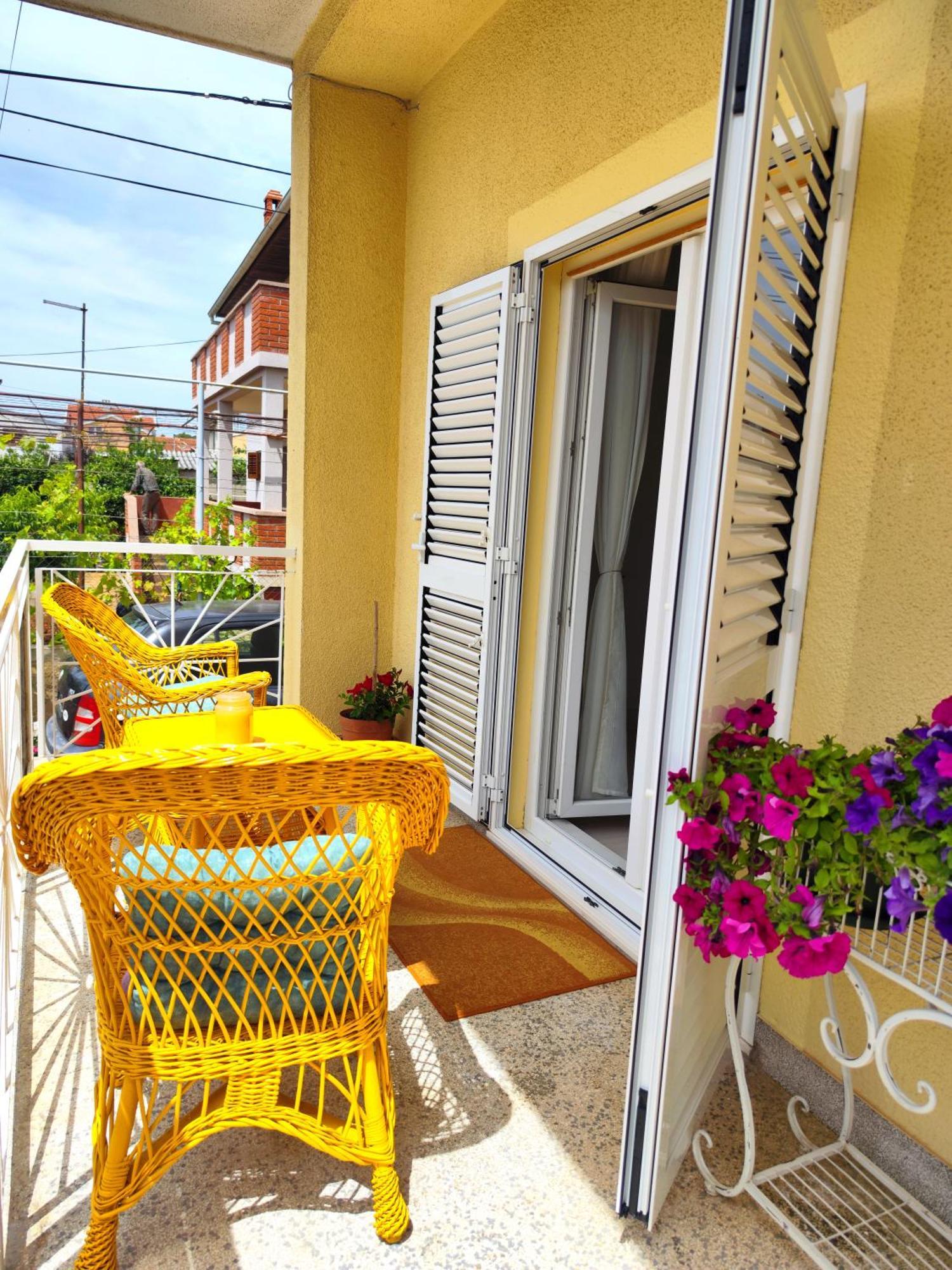 Gabi - Private Parking Appartement *